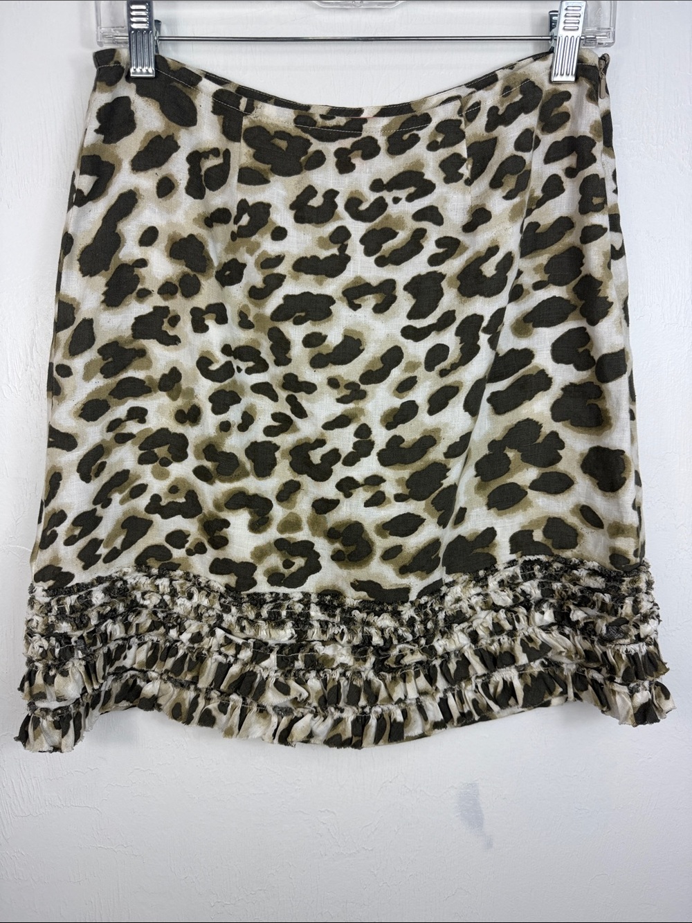 Tommy Bahama Relax Size 2 Linen Leopard Print Ruffle Hem Mini Skirt - Picture 2 of 9